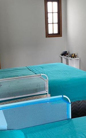 Casa à venda com 420m², 4 quartos e 5 vagas Casa à venda com 420m², 4 quartos e 5 vagasQuarto