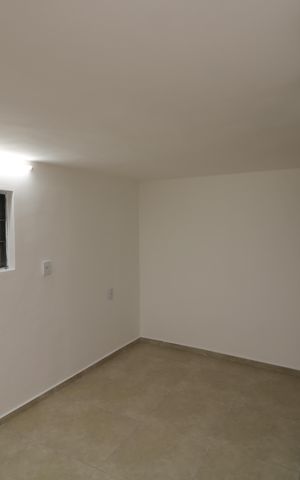Casa para alugar com 53m², 2 quartos e sem vagaQuarto