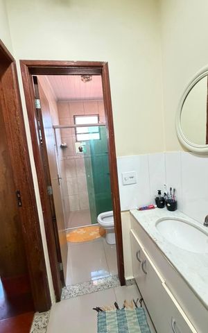 Casa de condomínio à venda com 77m², 2 quartos e 1 vaga Casa de condomínio à venda com 77m², 2 quartos e 1 vagaBanheiro Social