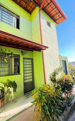 Casa de condomínio à venda com 77m², 2 quartos e 1 vaga Casa de condomínio à venda com 77m², 2 quartos e 1 vagaFachada