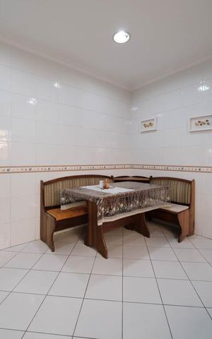 Casa para alugar com 300m², 4 quartos e 4 vagasCozinha