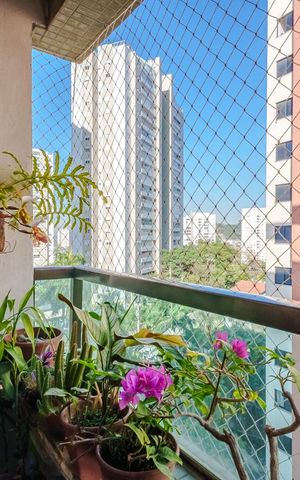 Apartamento à venda com 84m², 3 quartos e 2 vagasVaranda