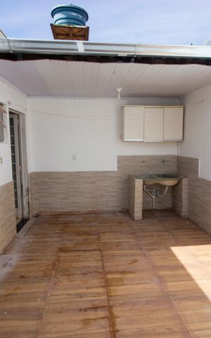 Casa para alugar com 150m², 3 quartos e 2 vagasÁrea de serviço