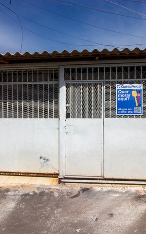 Casa para alugar com 150m², 3 quartos e 2 vagasFachada