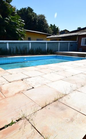 Casa para alugar com 160m², 3 quartos e 4 vagasPiscina