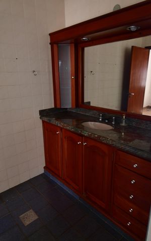 Casa para alugar com 160m², 3 quartos e 4 vagasBanheiro Suíte
