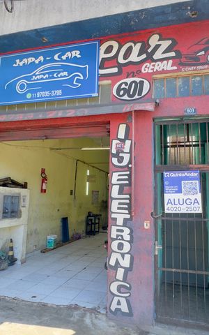 Casa para alugar com 70m², 3 quartos e sem vagaPlaca instalada na fachada do imóvel 