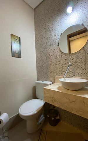 Casa à venda com 100m², 2 quartos e 2 vagas