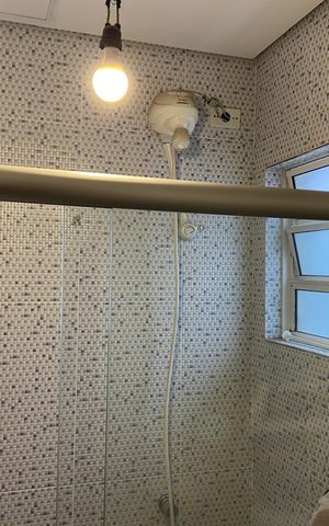 Casa à venda com 100m², 2 quartos e 2 vagas