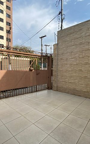 Casa à venda com 100m², 2 quartos e 2 vagas