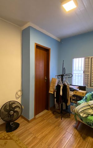 Casa à venda com 100m², 2 quartos e 2 vagas