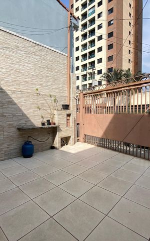 Casa à venda com 100m², 2 quartos e 2 vagas