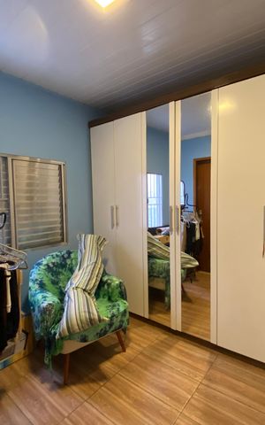 Casa à venda com 100m², 2 quartos e 2 vagas