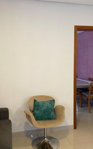 Casa à venda com 100m², 2 quartos e 2 vagas