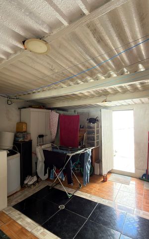 Casa à venda com 50m², 1 quarto e 1 vaga Casa à venda com 50m², 1 quarto e 1 vagaÁrea de Serviço