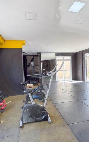 Apartamento para alugar com 60m², 2 quartos e 1 vaga Apartamento para alugar com 60m², 2 quartos e 1 vagaÁrea comum - Academia