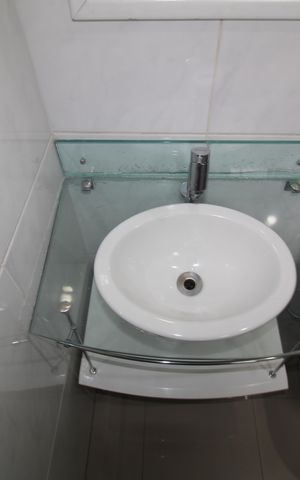 Apartamento para alugar com 60m², 2 quartos e 2 vagasBanheiro