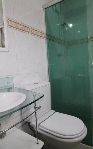 Apartamento para alugar com 60m², 2 quartos e 2 vagasBanheiro