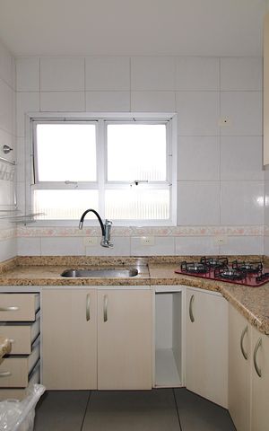 Apartamento para alugar com 60m², 2 quartos e 2 vagasCozinha