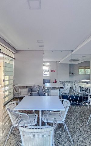 Apartamento à venda com 128m², 4 quartos e 3 vagasÁrea comum - Salão de festas