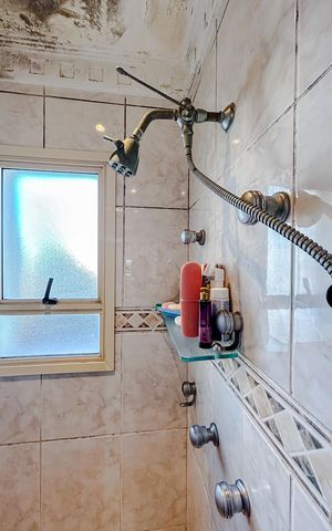Apartamento à venda com 128m², 4 quartos e 3 vagasBanheiro da Suíte 1