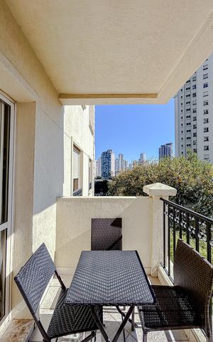 Apartamento à venda com 128m², 4 quartos e 3 vagasVaranda