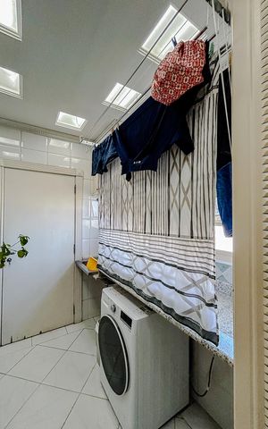 Apartamento à venda com 128m², 4 quartos e 3 vagasÁrea de Serviço