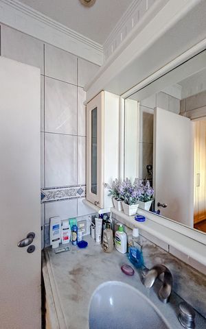 Apartamento à venda com 128m², 4 quartos e 3 vagasBanheiro da Suíte 2