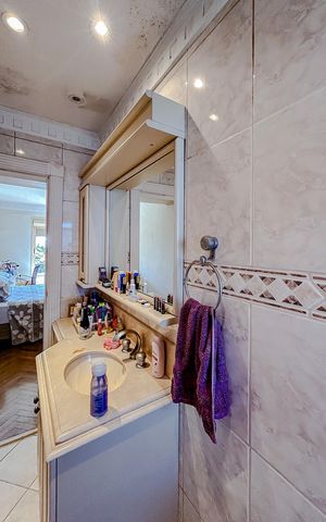Apartamento à venda com 128m², 4 quartos e 3 vagasBanheiro da Suíte 1