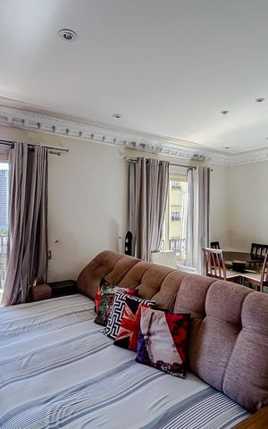 Apartamento à venda com 128m², 4 quartos e 3 vagasSala