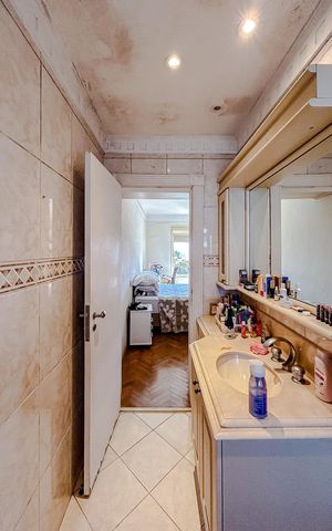 Apartamento à venda com 128m², 4 quartos e 3 vagasBanheiro da Suíte 1
