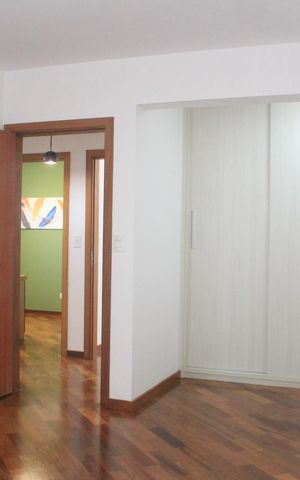 Apartamento à venda com 130m², 3 quartos e 2 vagasSuíte 2