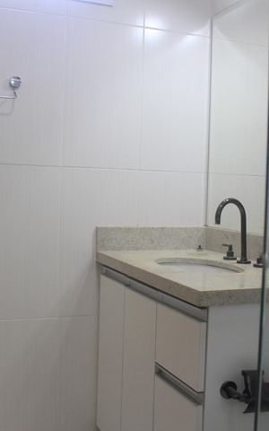 Apartamento à venda com 130m², 3 quartos e 2 vagasBanheiro da Suíte 1