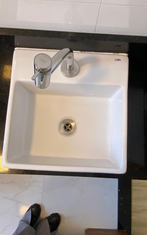 Apartamento para alugar com 42m², 2 quartos e sem vaga Apartamento para alugar com 42m², 2 quartos e sem vagaBanheiro