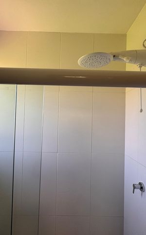 Casa de condomínio para alugar com 490m², 4 quartos e 2 vagasSuíte - Banheiro