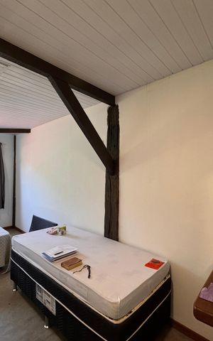Casa de condomínio para alugar com 490m², 4 quartos e 2 vagasSuíte