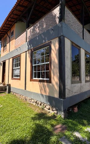 Casa de condomínio para alugar com 490m², 4 quartos e 2 vagasÁrea externa