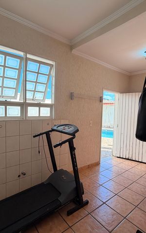 Casa à venda com 364m², 7 quartos e 2 vagasAcademia