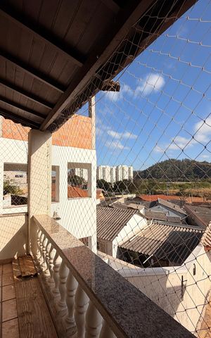 Casa à venda com 364m², 7 quartos e 2 vagasSuíte 2 - Varanda