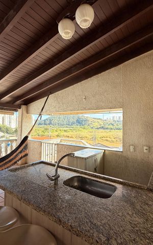 Casa à venda com 364m², 7 quartos e 2 vagasÁrea Gourmet