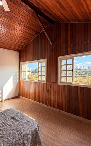 Casa à venda com 364m², 7 quartos e 2 vagasQuarto 4