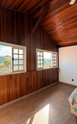 Casa à venda com 364m², 7 quartos e 2 vagasQuarto 4