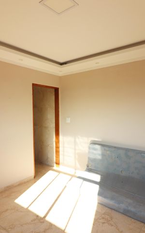 Casa para alugar com 150m², 3 quartos e 2 vagasSala