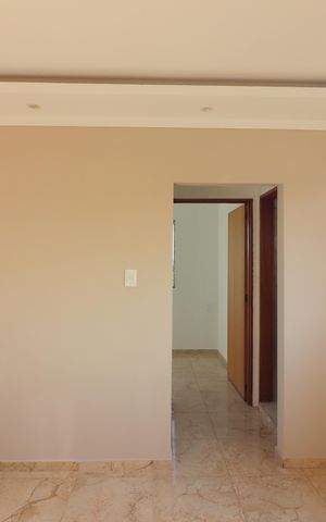 Casa para alugar com 150m², 3 quartos e 2 vagasSala