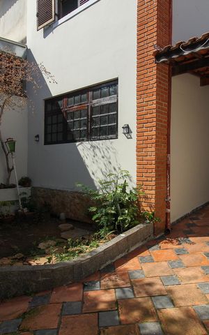 Casa para alugar com 160m², 3 quartos e 2 vagas Casa para alugar com 160m², 3 quartos e 2 vagasGaragem