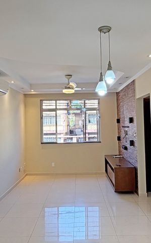 Apartamento para alugar com 85m², 2 quartos e 1 vagaSala