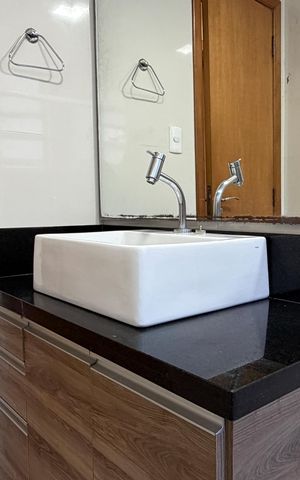 Apartamento para alugar com 85m², 2 quartos e 1 vagaBanheiro