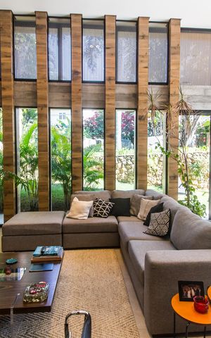 Apartamento à venda com 255m², 3 quartos e 2 vagas Apartamento à venda com 255m², 3 quartos e 2 vagasSala