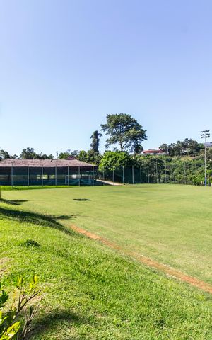 Apartamento à venda com 255m², 3 quartos e 2 vagas Apartamento à venda com 255m², 3 quartos e 2 vagasQuadra Esportiva