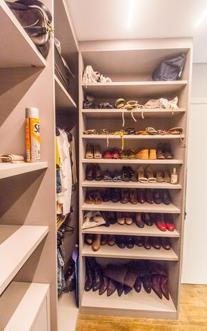 Apartamento à venda com 255m², 3 quartos e 2 vagas Apartamento à venda com 255m², 3 quartos e 2 vagasCloset da suíte